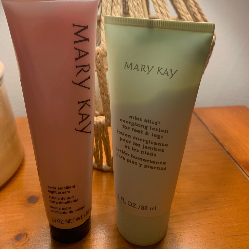 Mary Kay night cream and energizing lotion